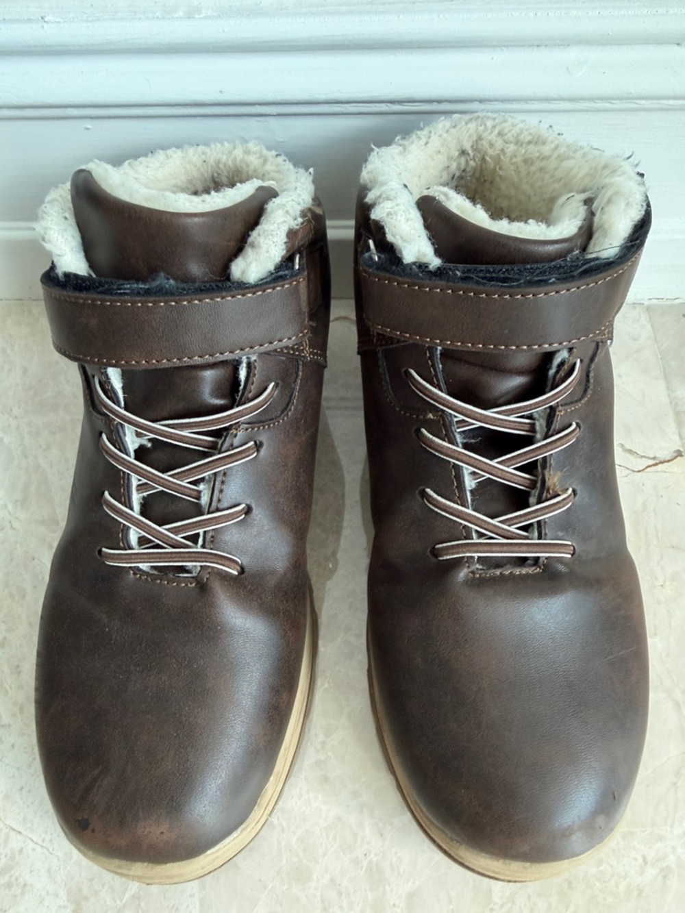 Boys Girls kids brown winter short Boots Faux Fur rubber soles Size Big Kid 4 - Picture 2 of 12